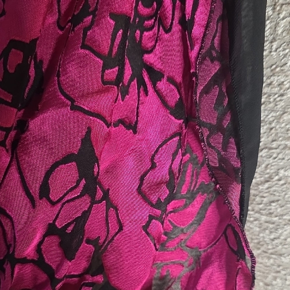 grass collection Magenta and Black Floral Sheer Tie-Front Top - Picture 3 of 6